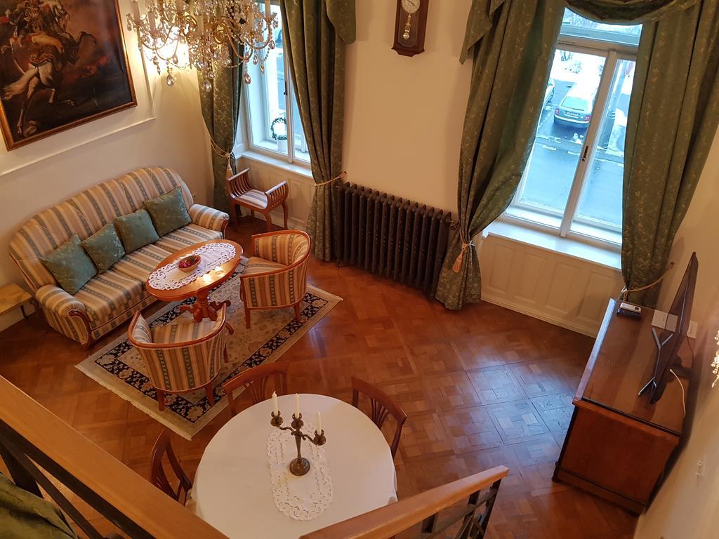 Charles Apartment Прага Экстерьер фото