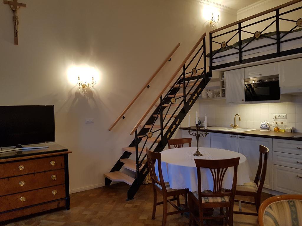 Charles Apartment Прага Экстерьер фото