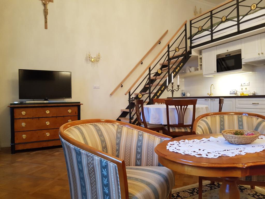Charles Apartment Прага Экстерьер фото