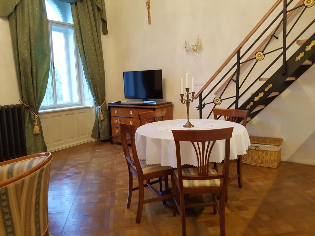 Charles Apartment Прага Экстерьер фото